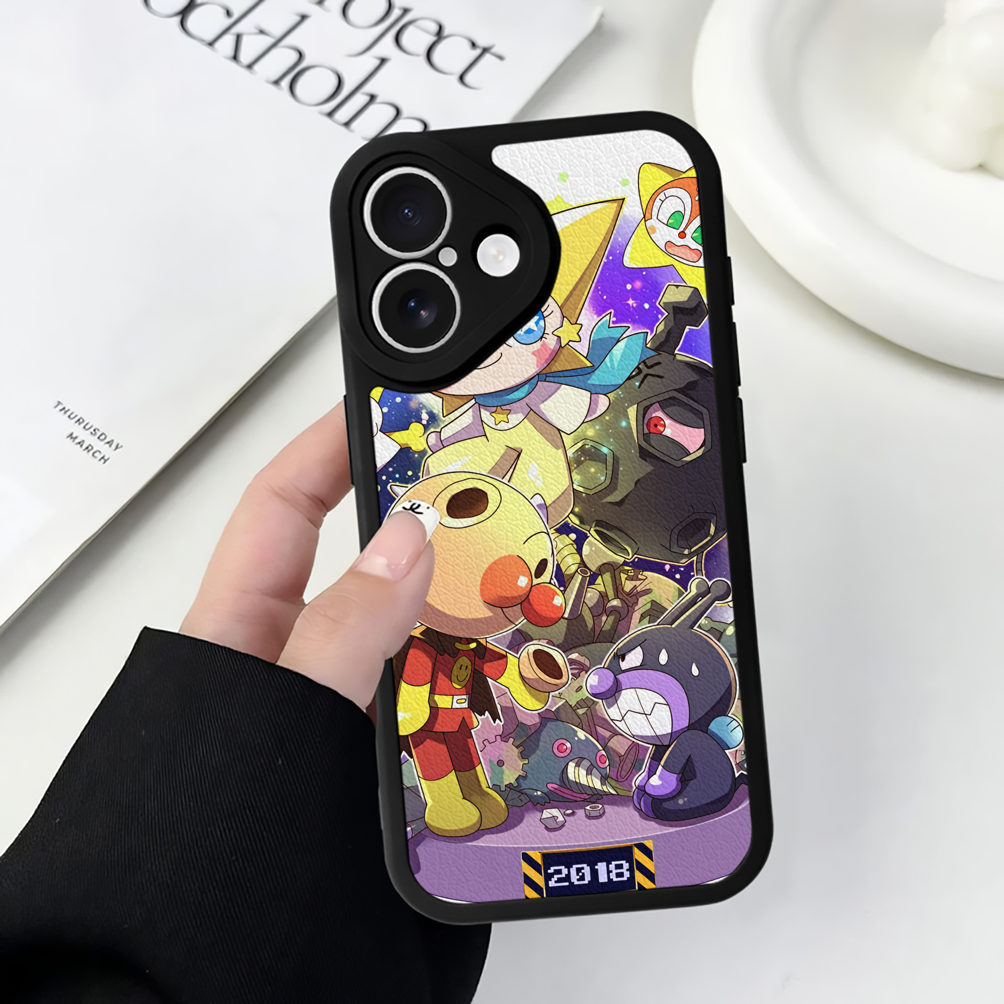 （画像用） アンパンマン Anpanman 【iPhone 16シリーズ対応】シリコンスマホケース（レザー調） 材質：シリコン